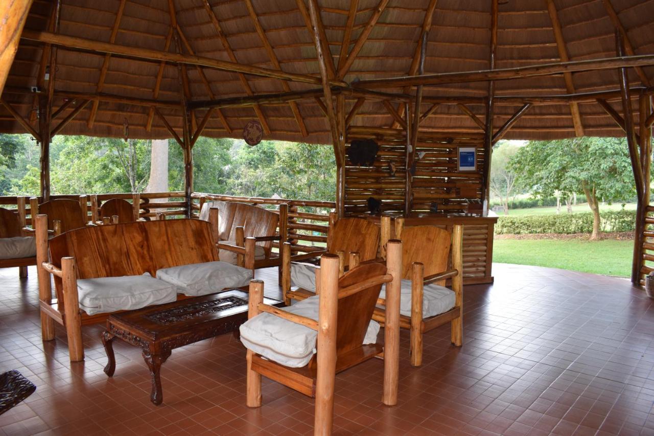 Kibale Guest Cottages Fort Portal 外观 照片