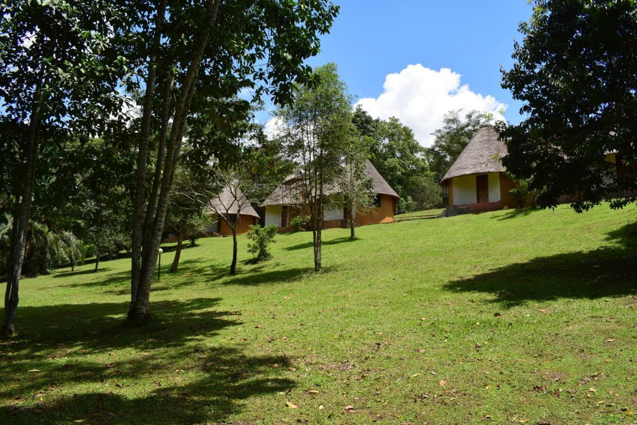 Kibale Guest Cottages Fort Portal 外观 照片